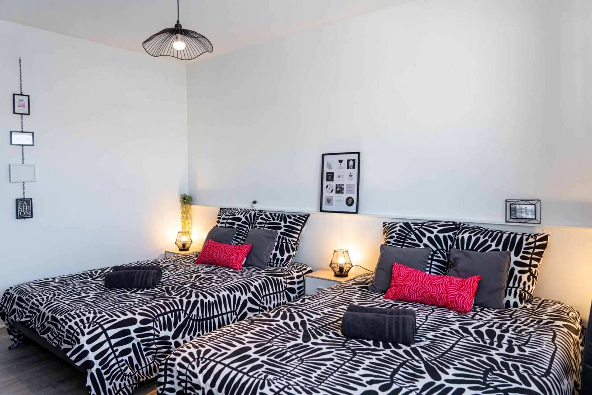 L'escapade Paloise, Balcon, Garage Prive Apartment